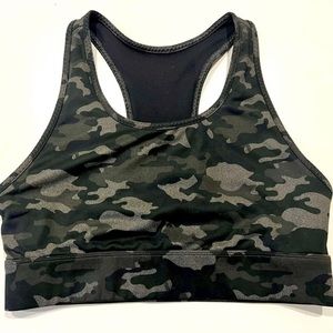 FABLETICS - Black Camo Sportsbra